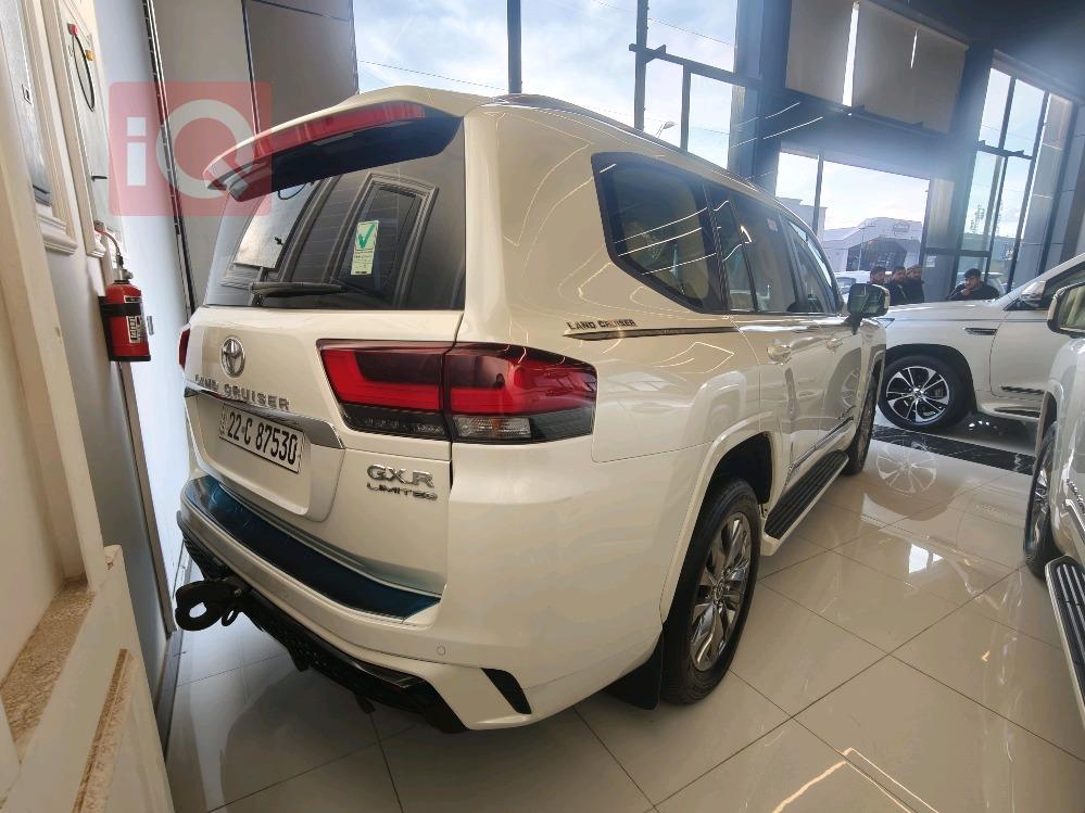 تويوتا لاندكروزر